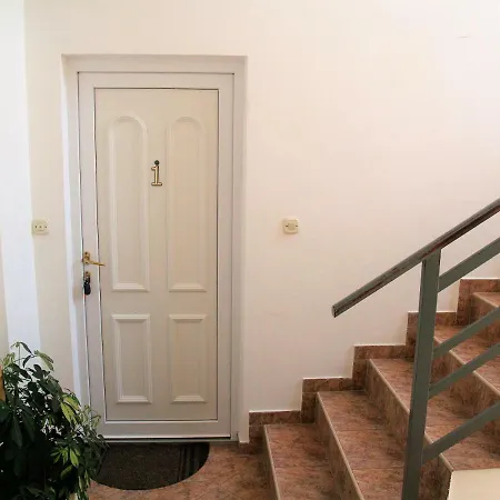 Apartament Ita *