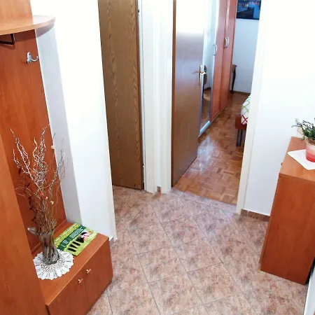 Ita Apartament *